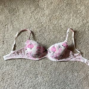 Floral Victoria’s Secret Bra.  Gently worn.